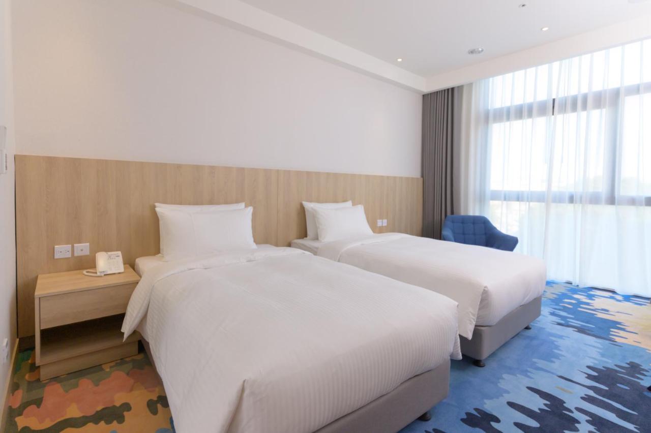 Janda Golden Tulip Hotel Wuqi Ngoại thất bức ảnh